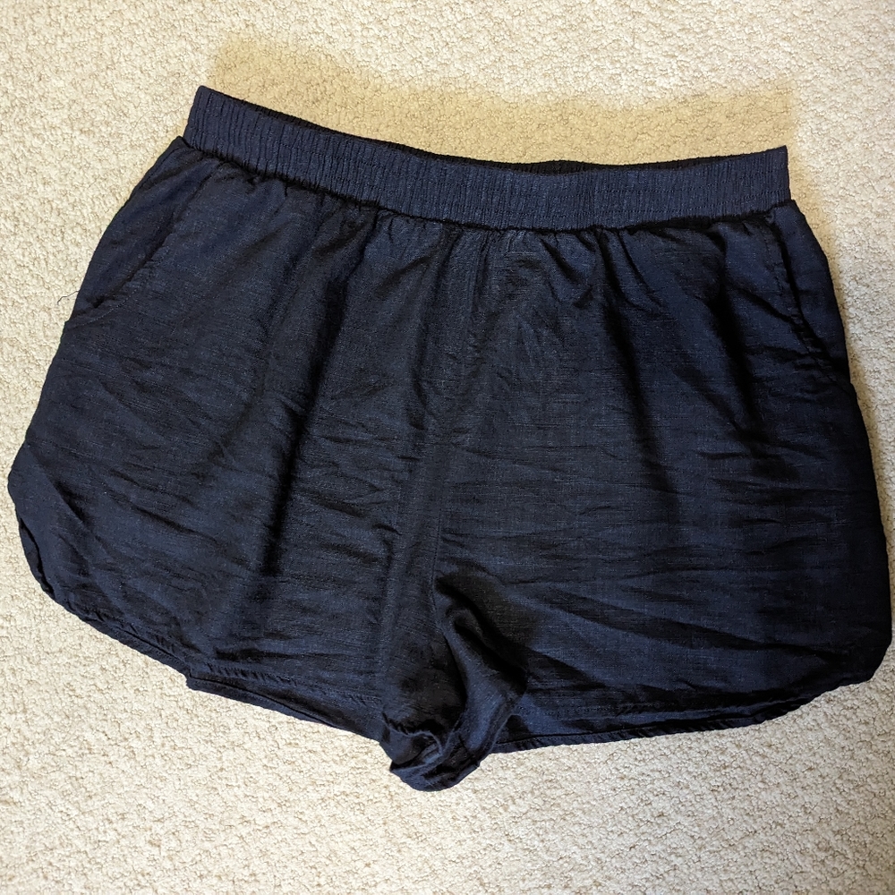 Black Linen Shorts